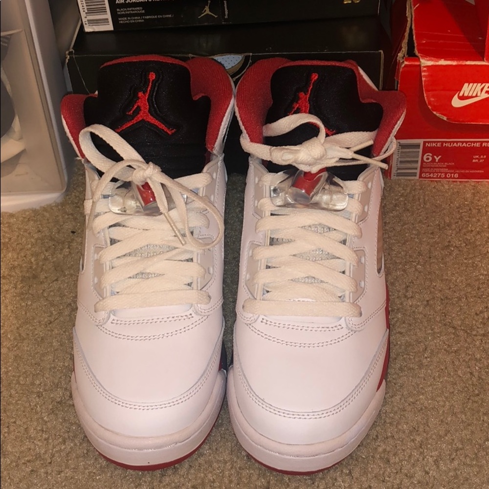 Air Jordan Retro 5